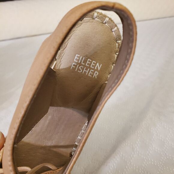 Eileen Fisher Whim Wedge Tan Sandal Wedges Size 6.5 - Picture 8 of 10